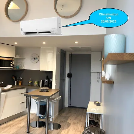 La Loge Des Salinieres Apartment *